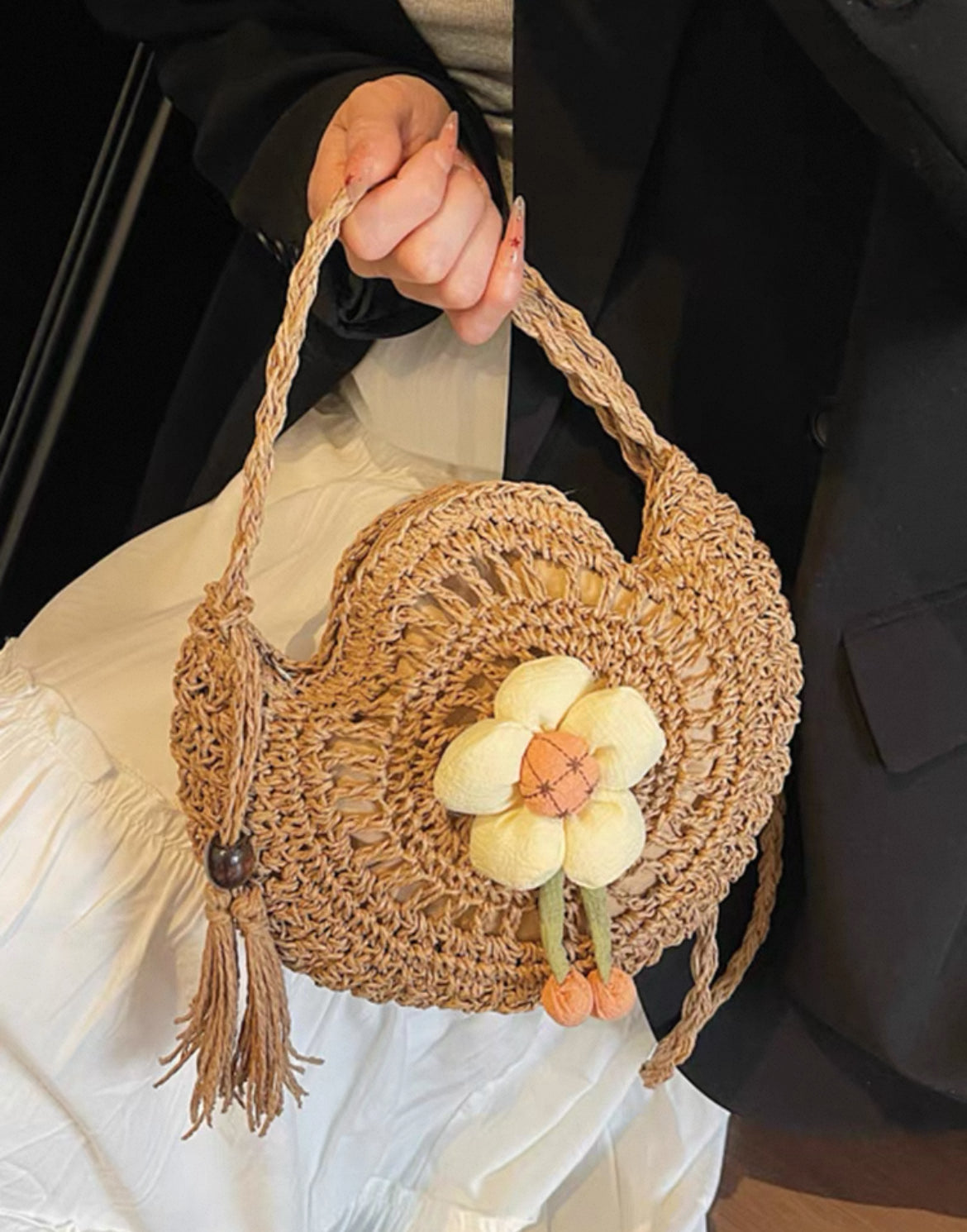 Niche Design Woven Straw Bag