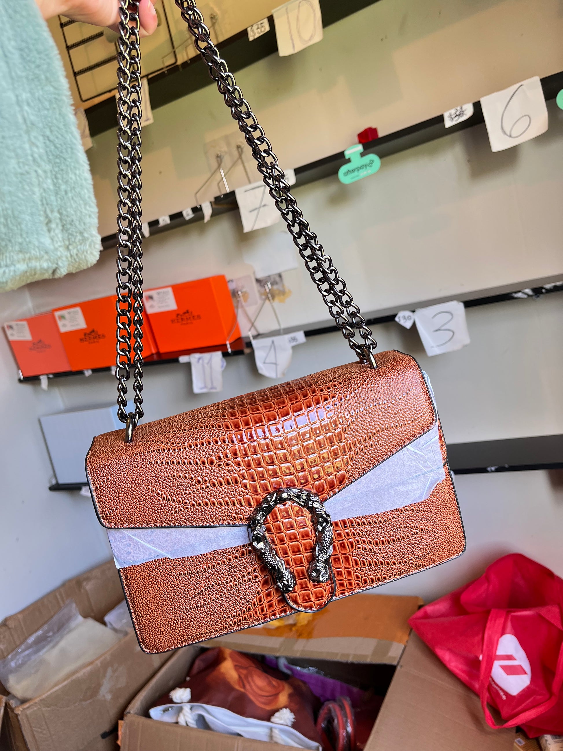 Crocodile pattern soft type leather shoulder and crossbody bag