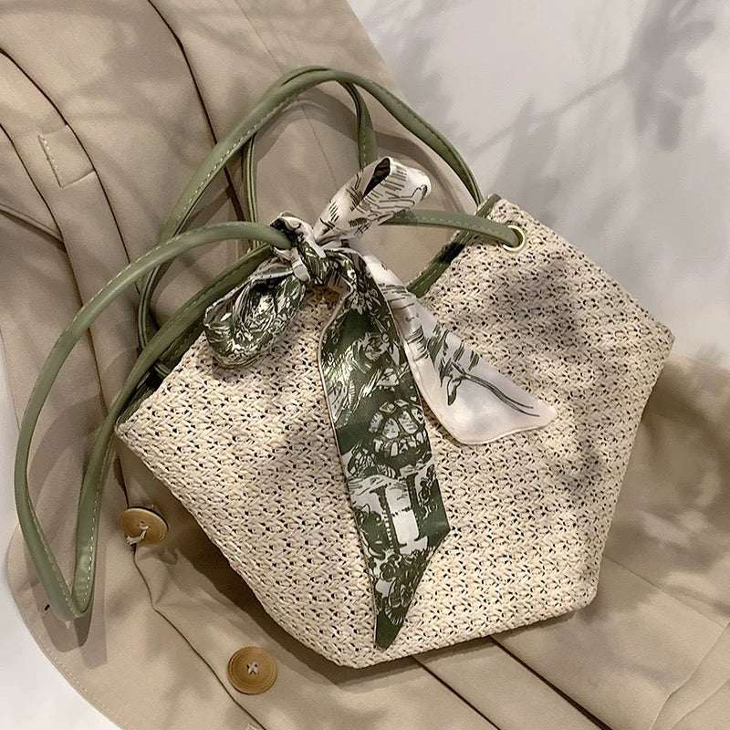 Gorgeous Hand woven straw shoulder bag with free twilly