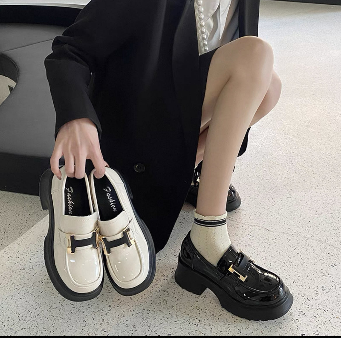 Thick-Soled Leather Shoes for British Preppy Style Patent Leather Slip-On Lazy Loafers for Women Spring and Autum