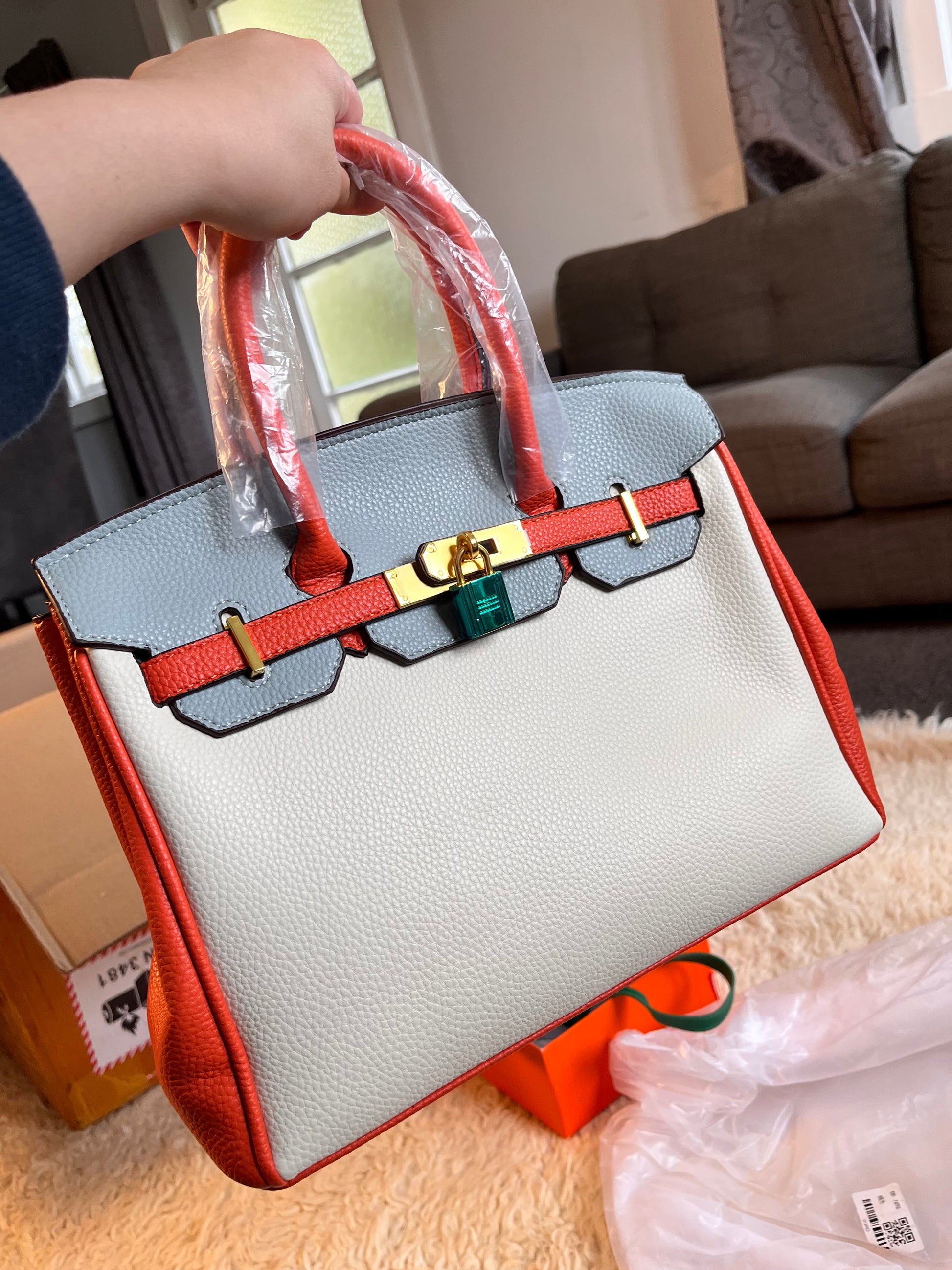 Hermes 30 leather handcarry or crossbody bag