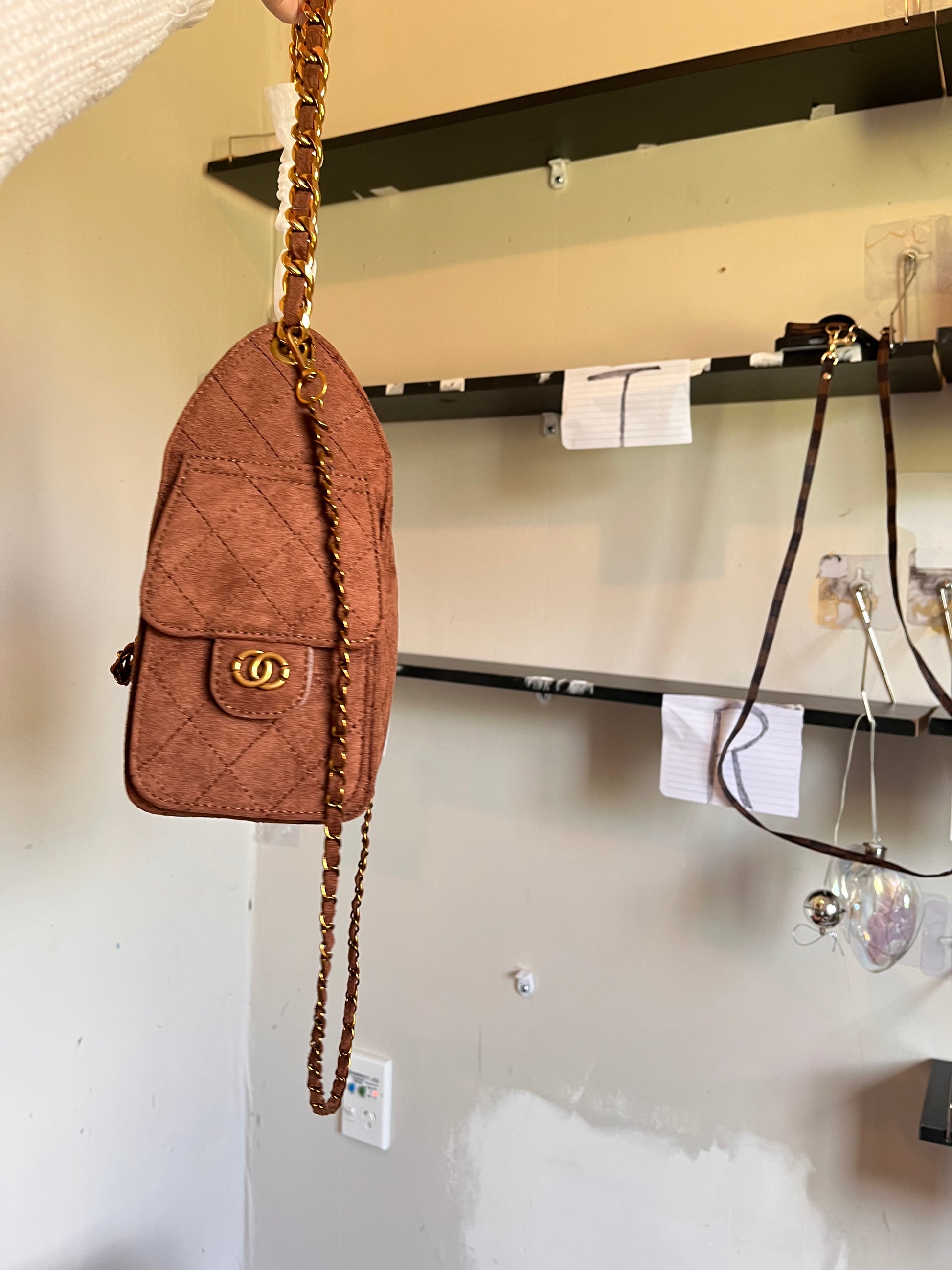 C brand shoulder bag