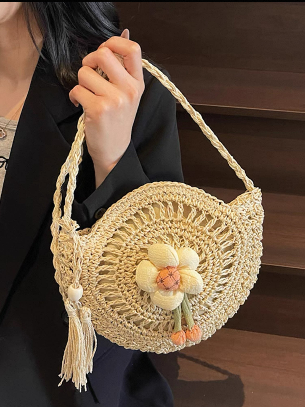 Niche Design Woven Straw Bag