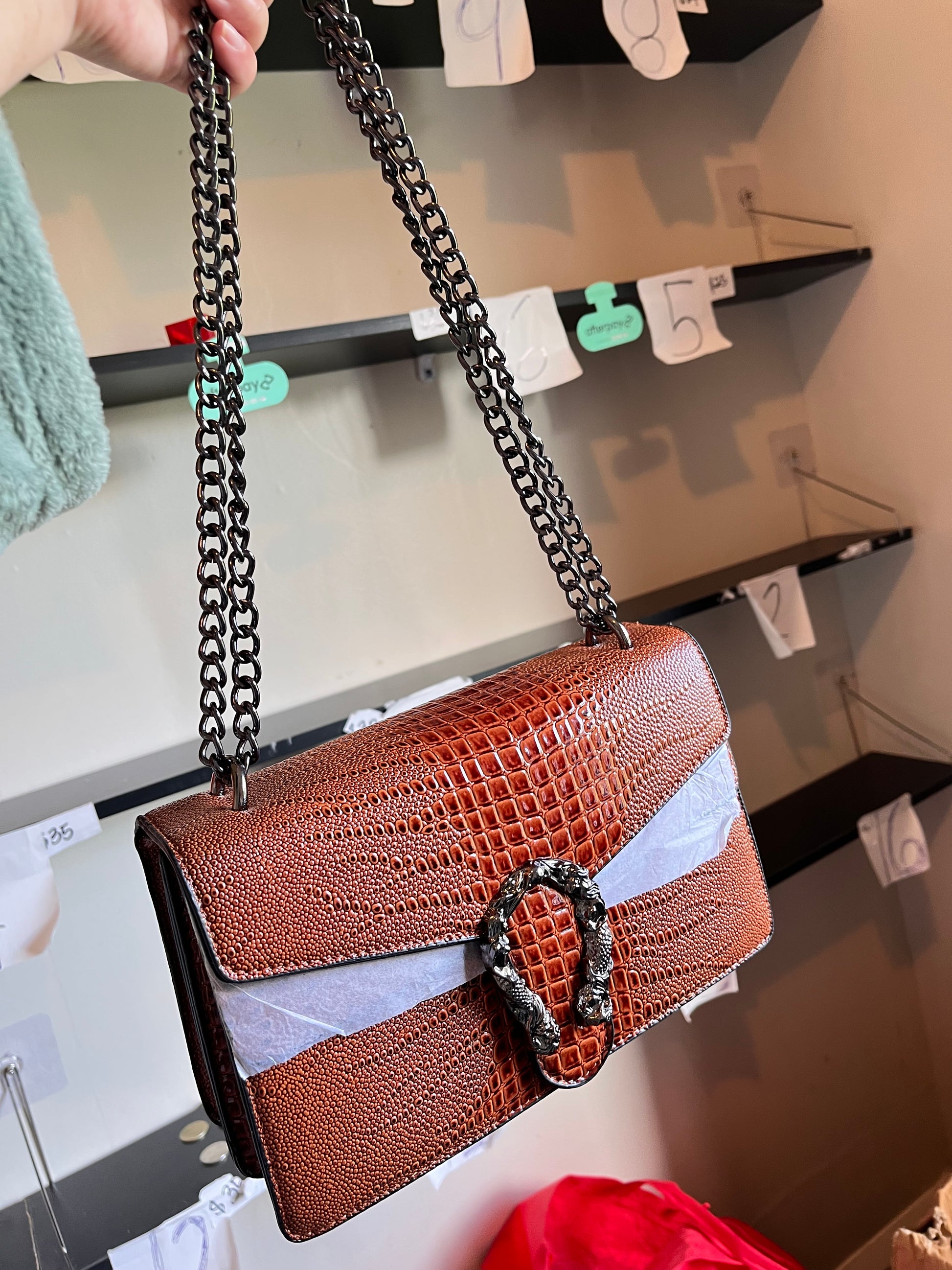 Crocodile pattern soft type leather shoulder and crossbody bag