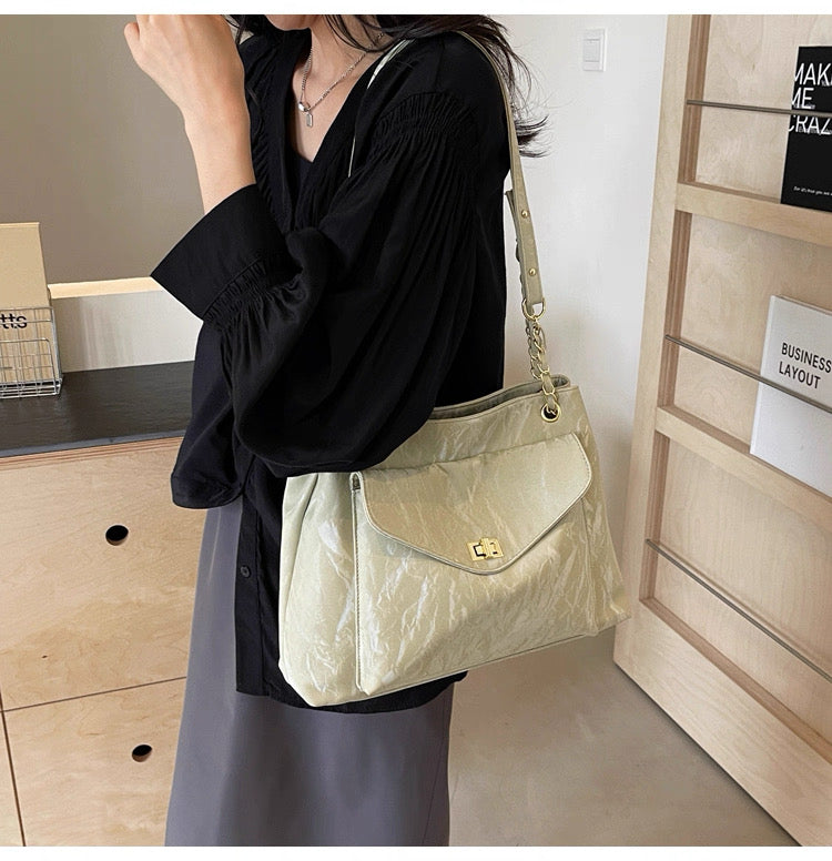Tote bag large Capacity Autumn and Winter Can Be Crossbody Casual and Easiest for Matching in 2025