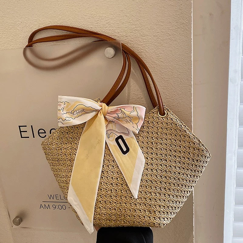 Gorgeous Hand woven straw shoulder bag with free twilly