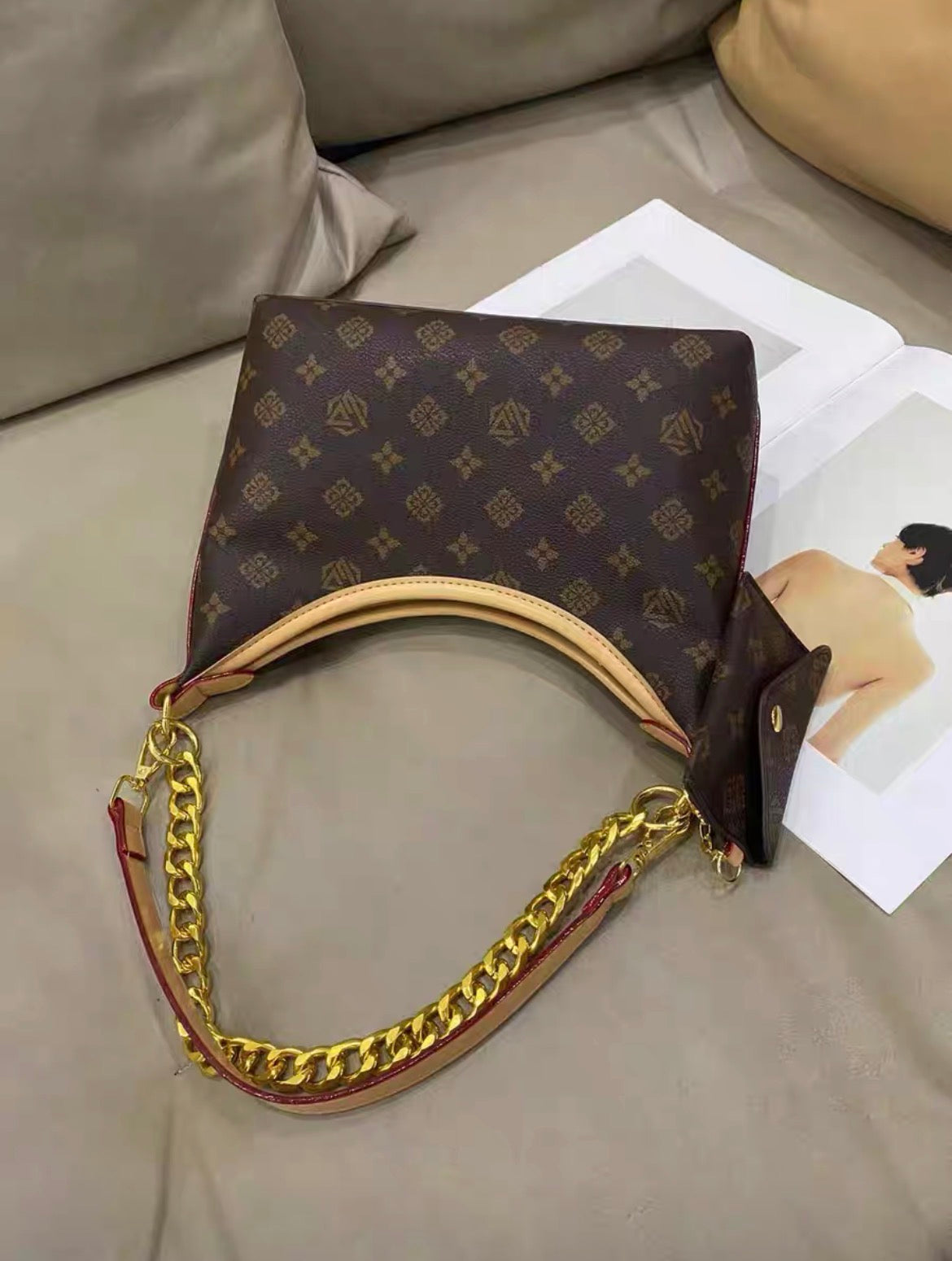 Louis Vuitton Hobo bag