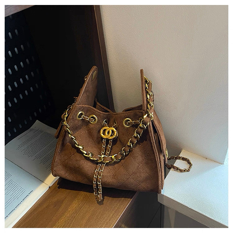 C brand shoulder bag