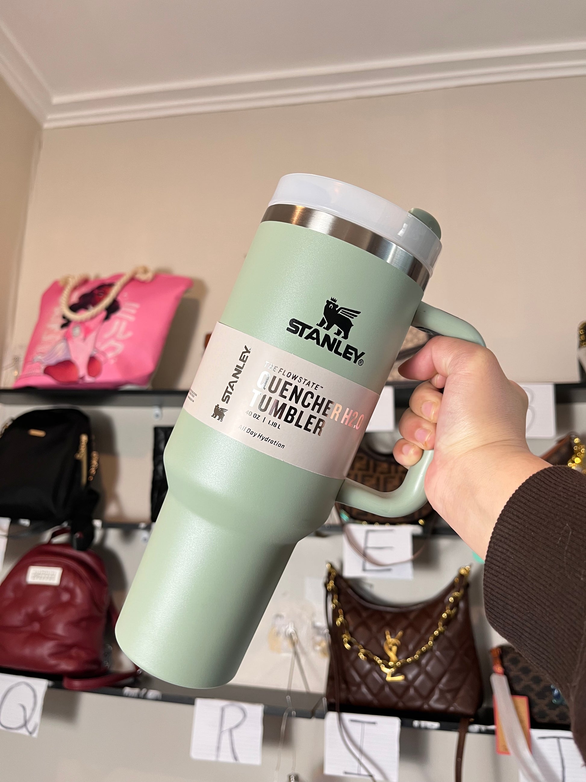 Stanley thumbler Cup with straw 1.18L