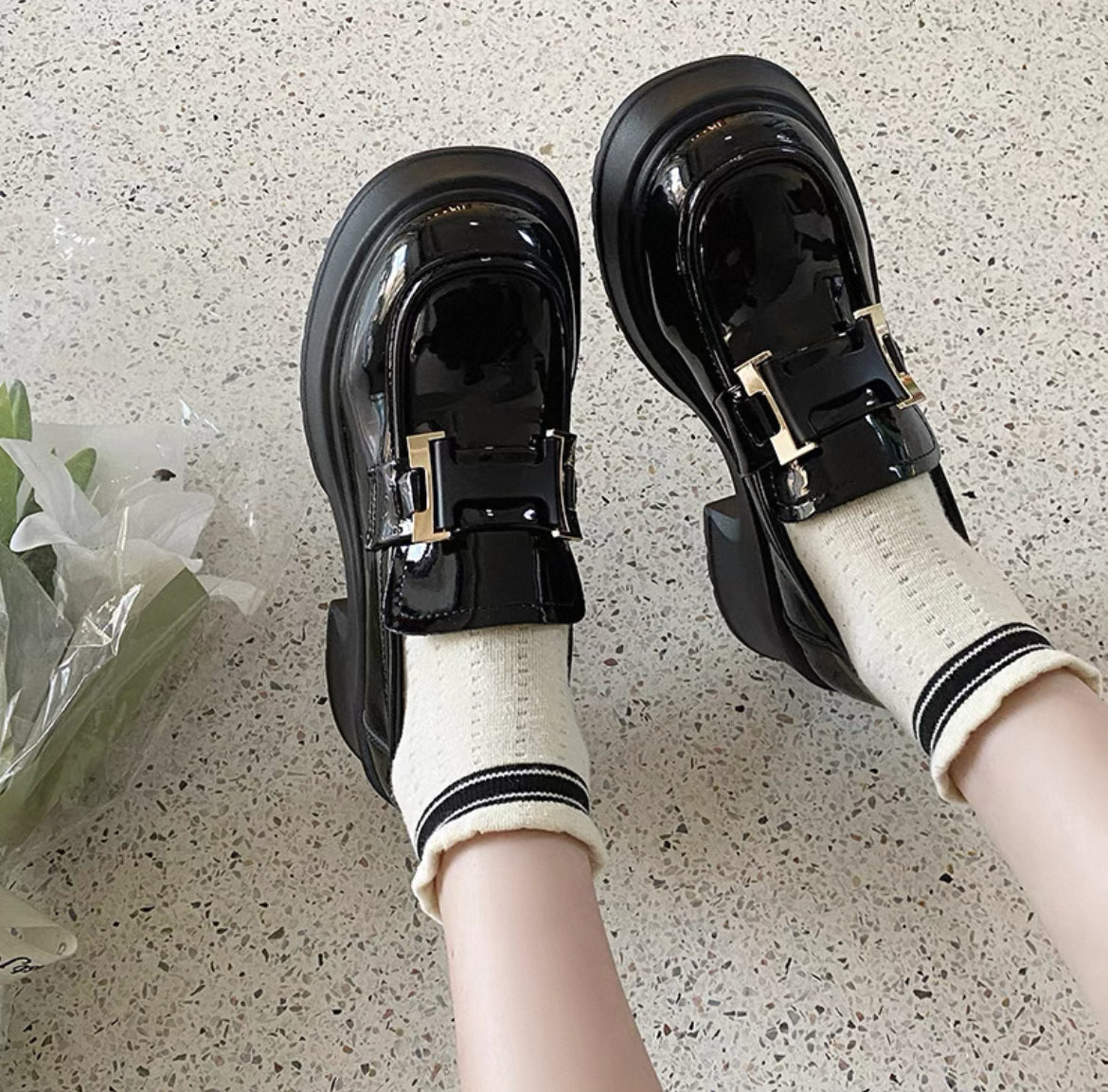 Thick-Soled Leather Shoes for British Preppy Style Patent Leather Slip-On Lazy Loafers for Women Spring and Autum