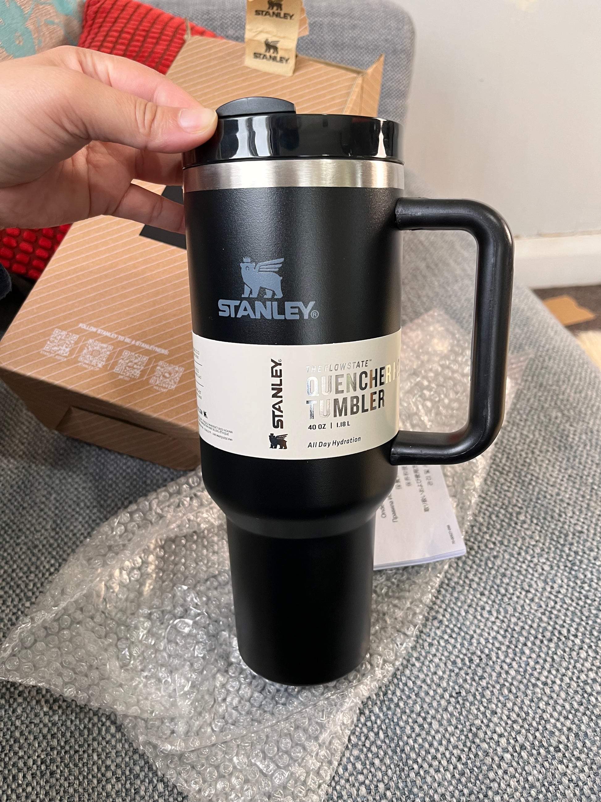 Stanley thumbler Cup with straw 1.18L