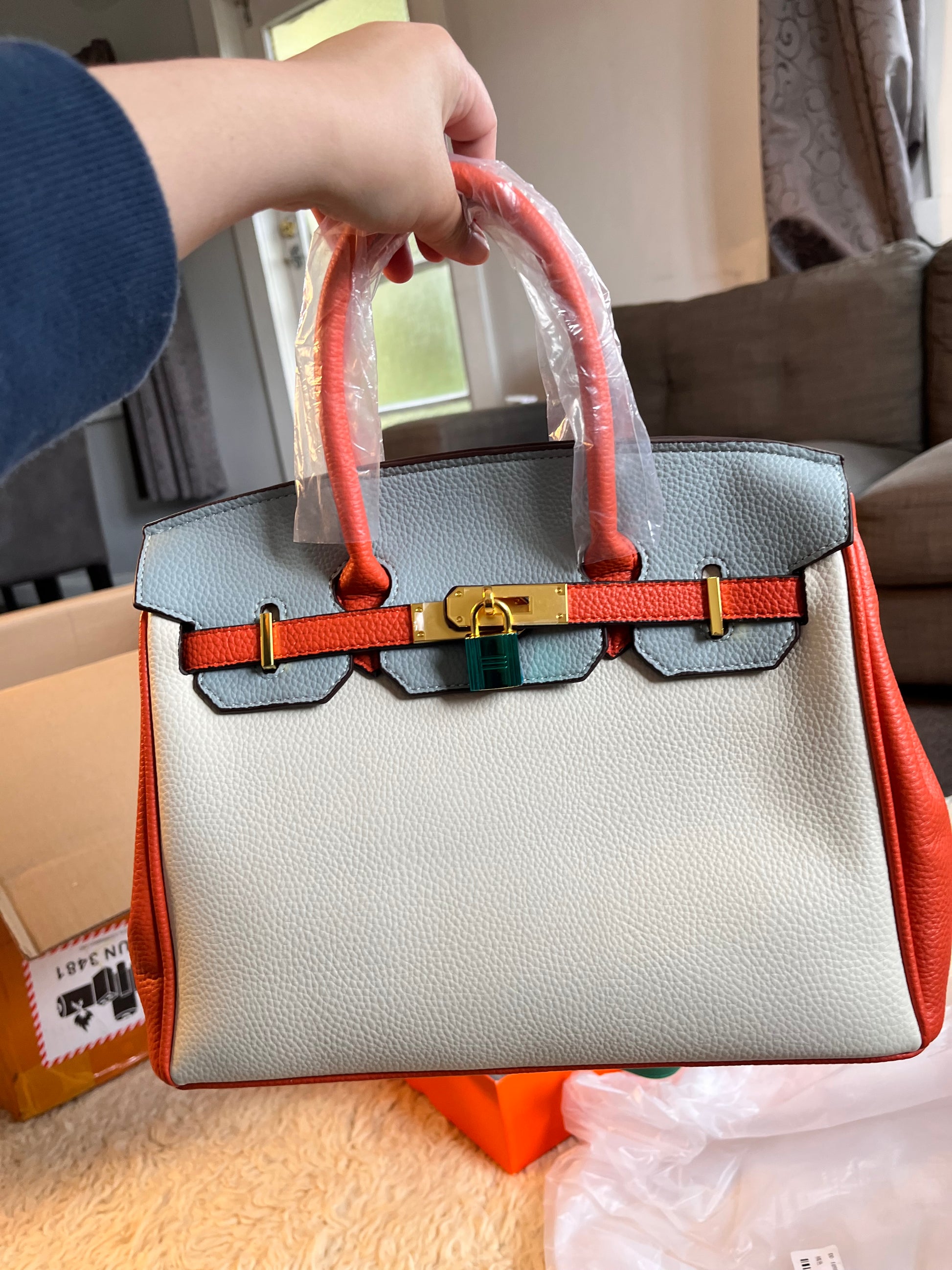 Hermes 30 leather handcarry or crossbody bag