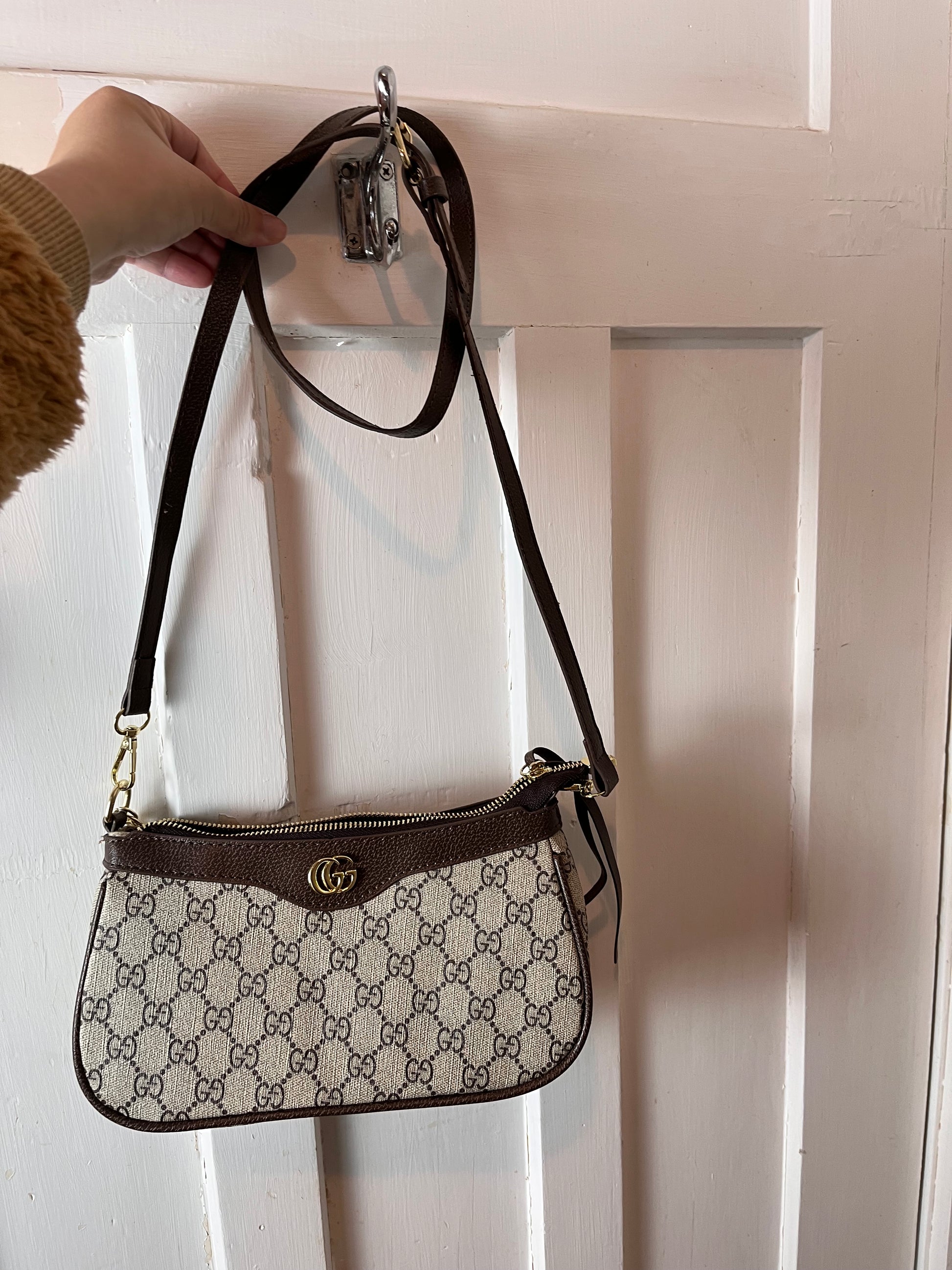 Gucci shoulder or crossbody bag