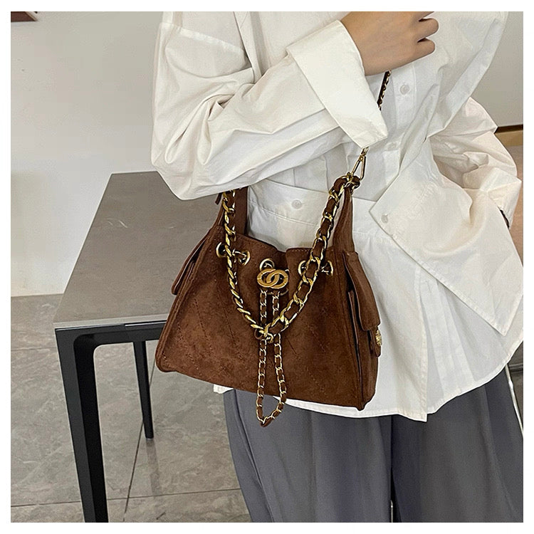 C brand shoulder bag