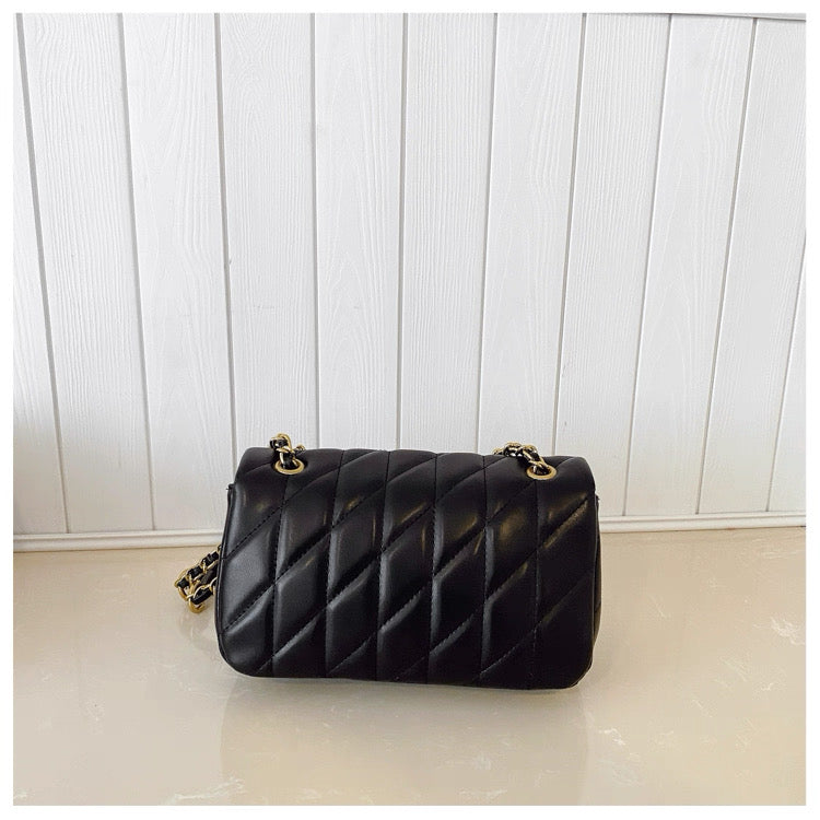 Coach tabby shoulder bag 20