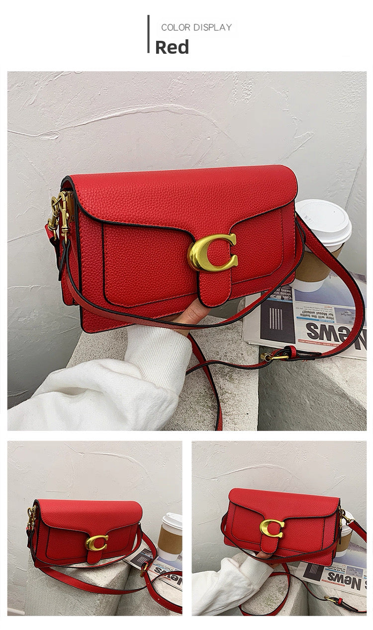 Pre order Coach underarm /shoulder bag