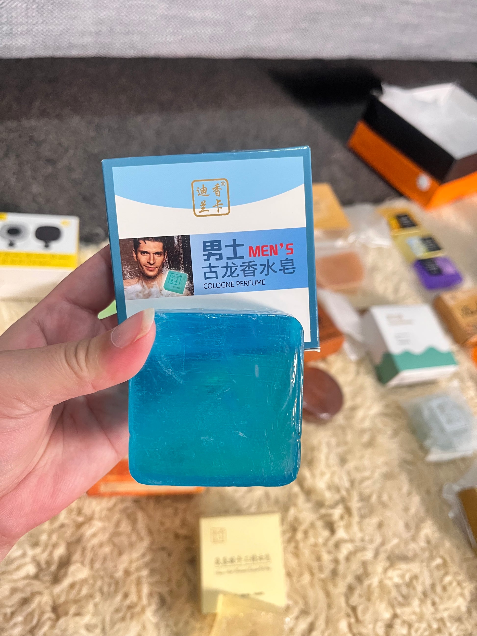 Men's Cologne Oil Control Refreshing Bath Handmade Soap for Face and Body it has Long-Lasting Perfume Scent