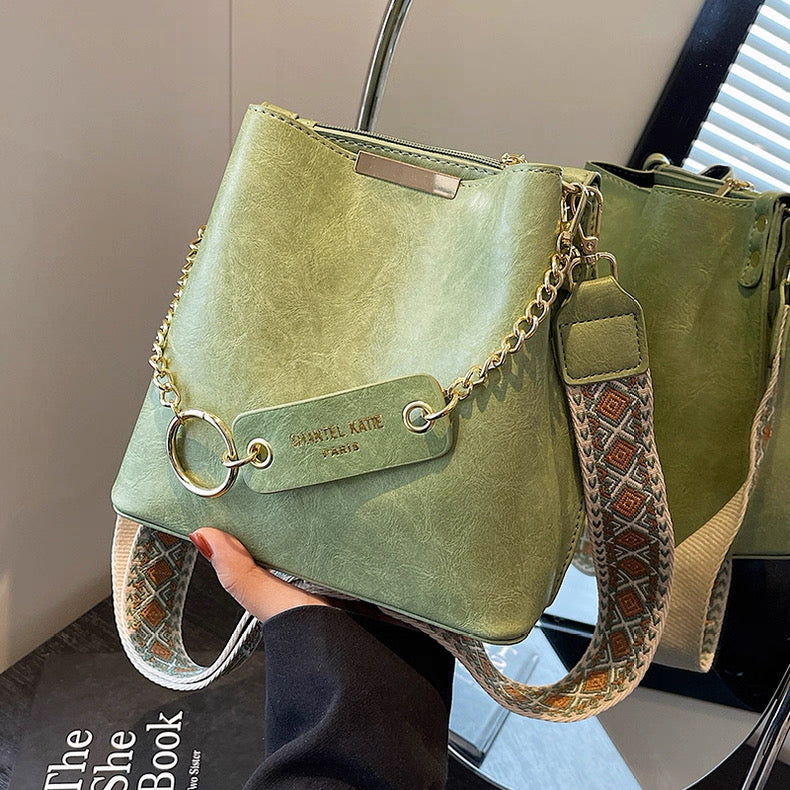 Internet Celebrity High-End 2025 Bucket Bag Foreign Style Wide Crossbody Bag