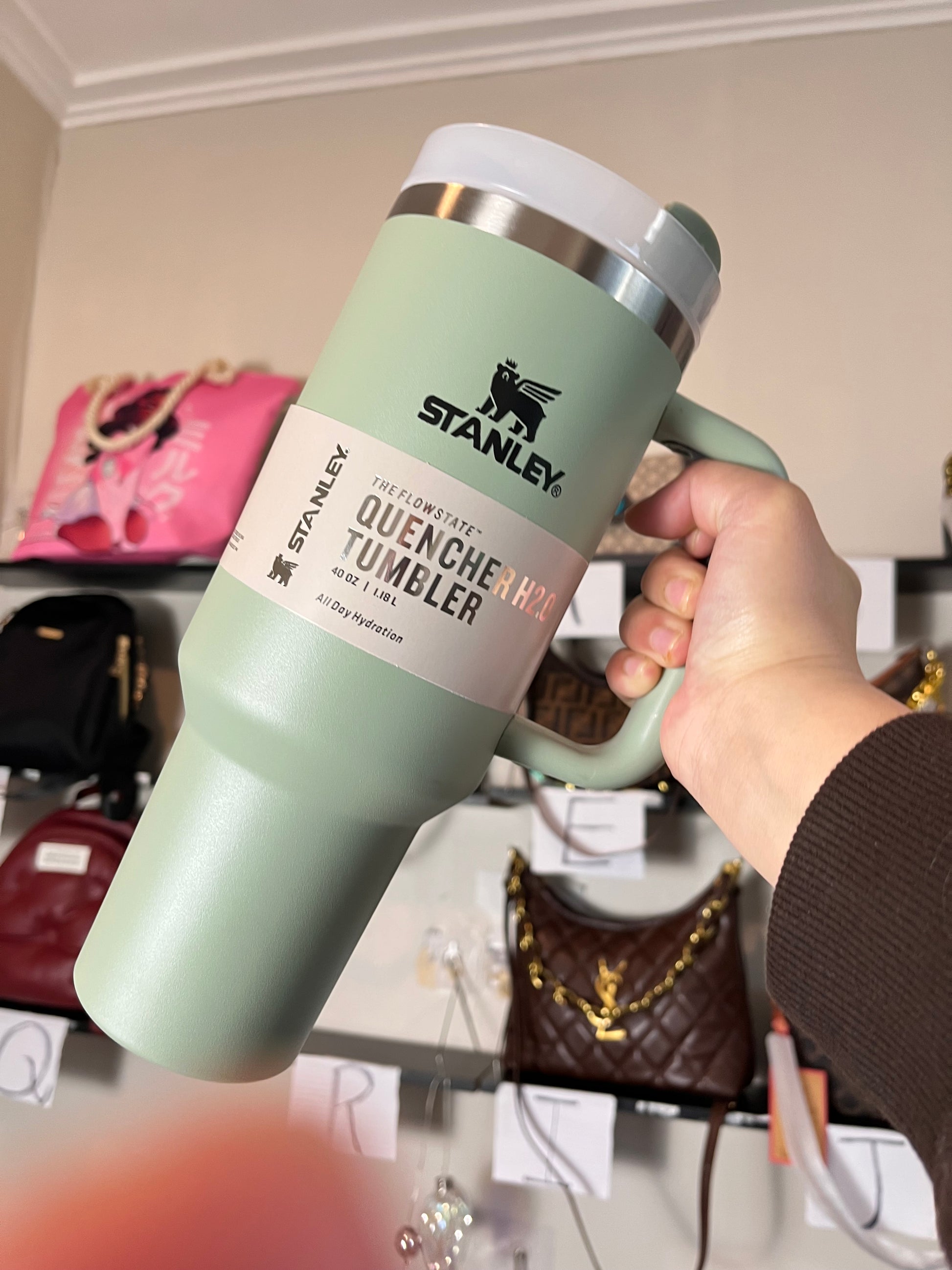 Stanley thumbler Cup with straw 1.18L