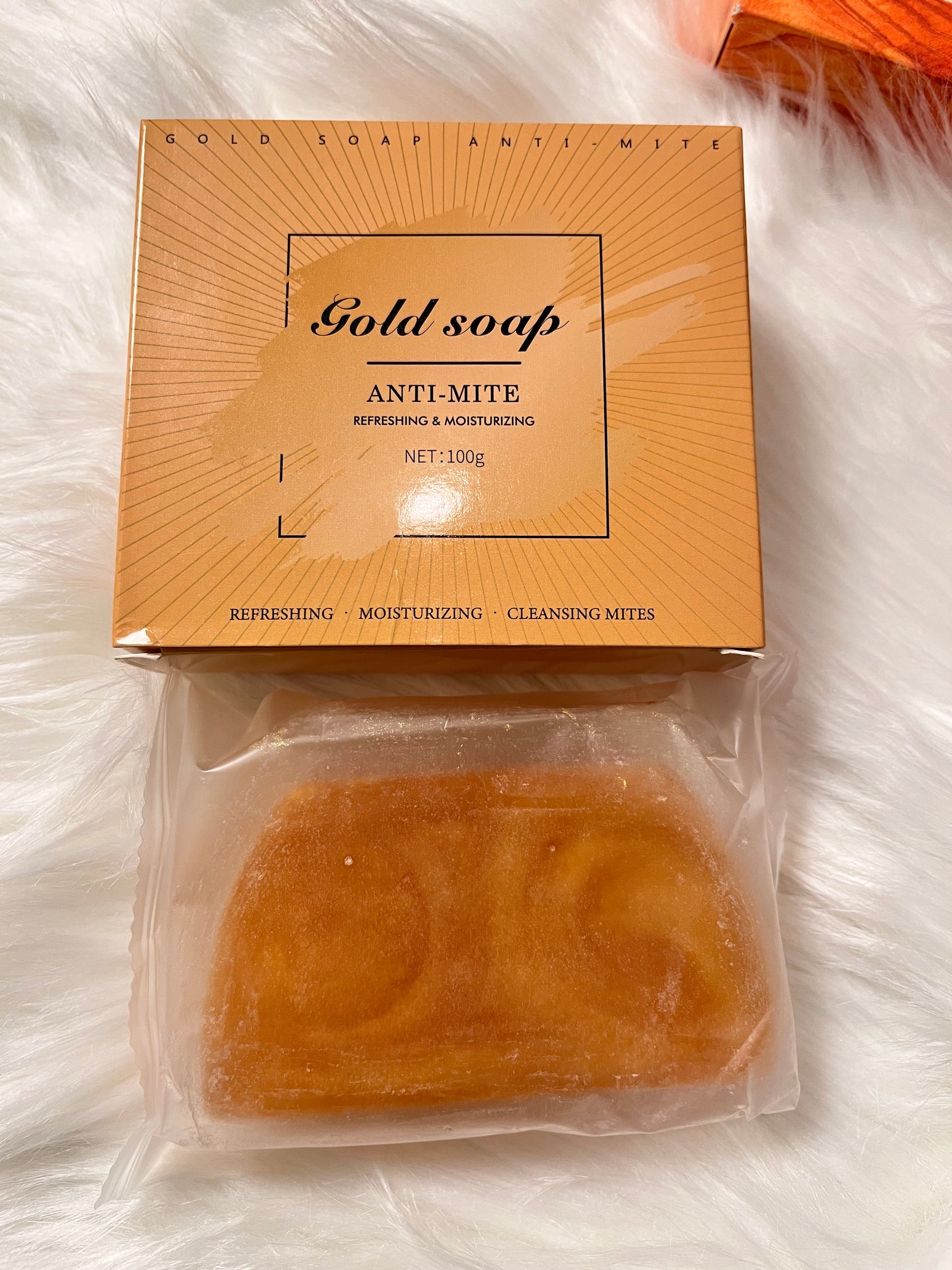 Woman’s Perfume Gold oil Soap