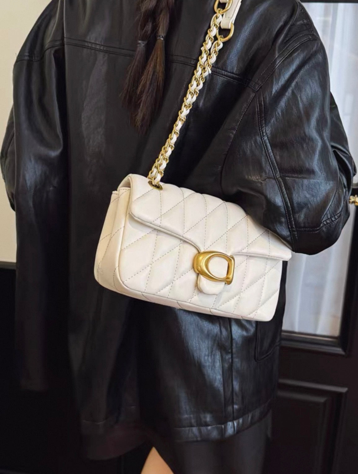 Coach tabby shoulder bag 20