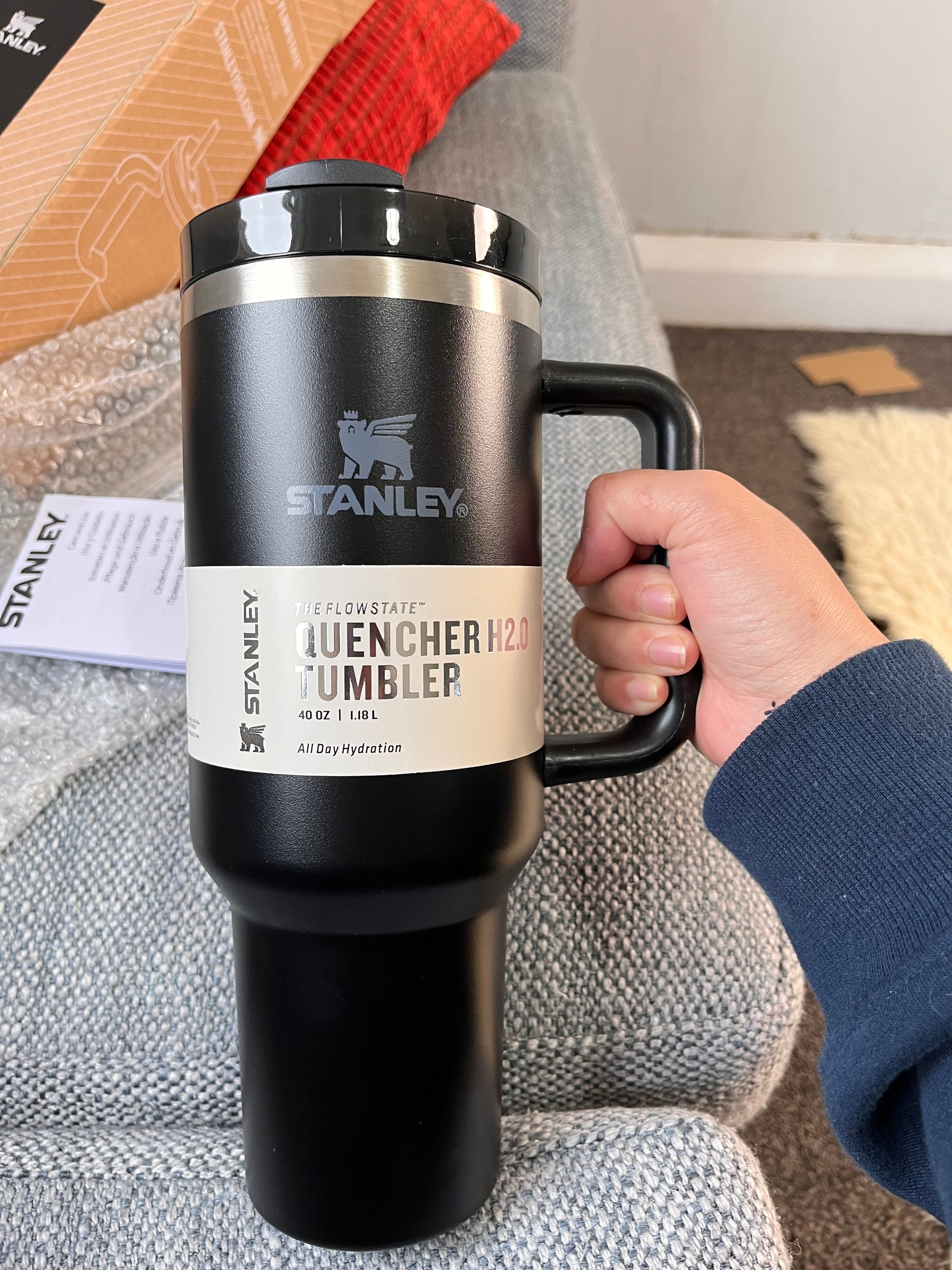 Stanley thumbler Cup with straw 1.18L
