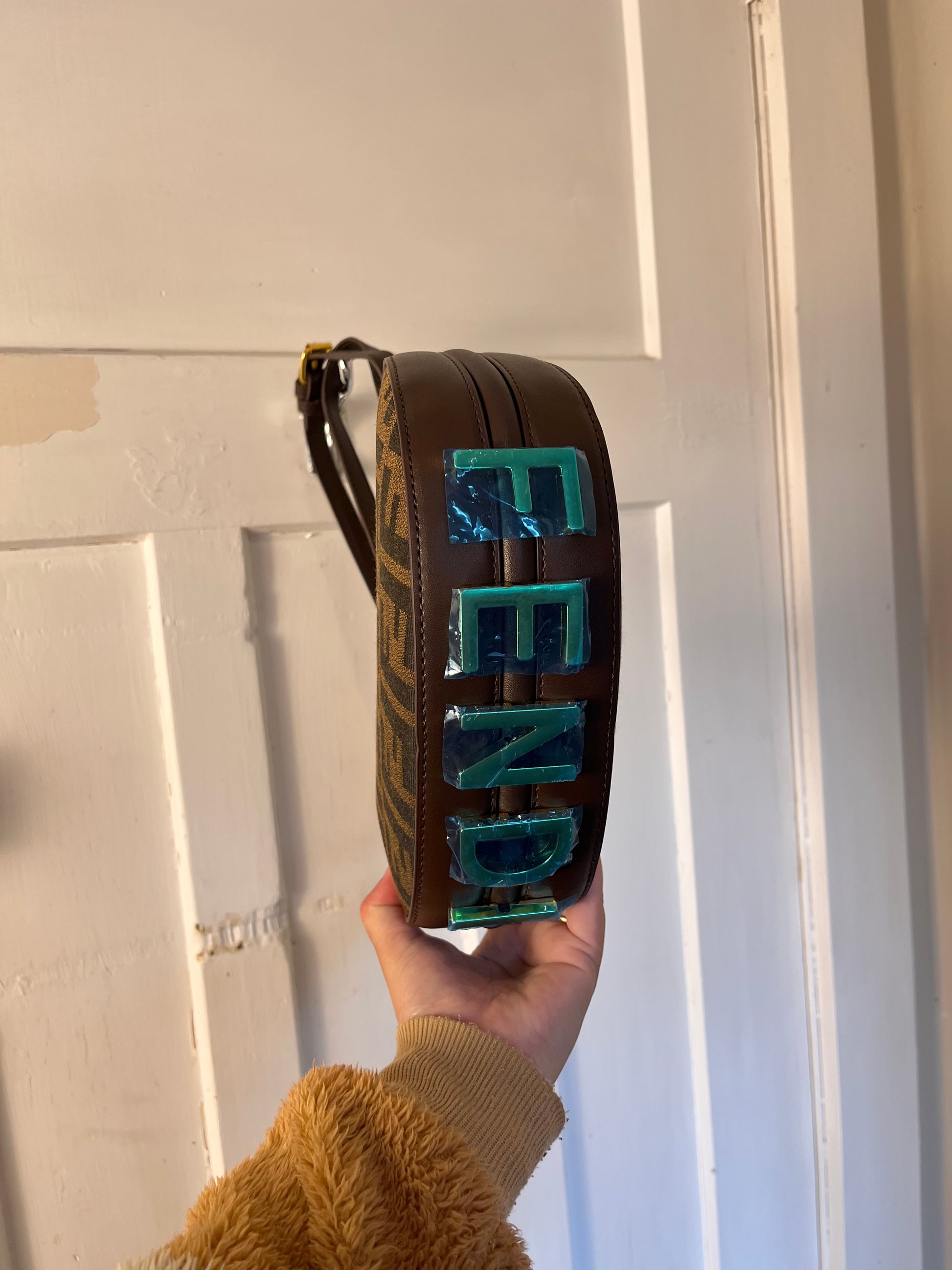 F shoulder bag , Genuine leather