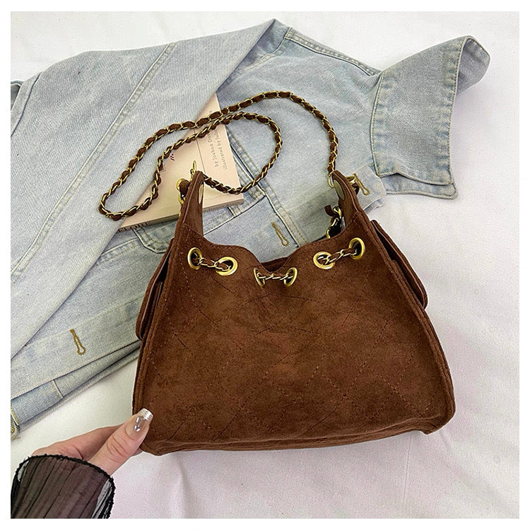 C brand shoulder bag