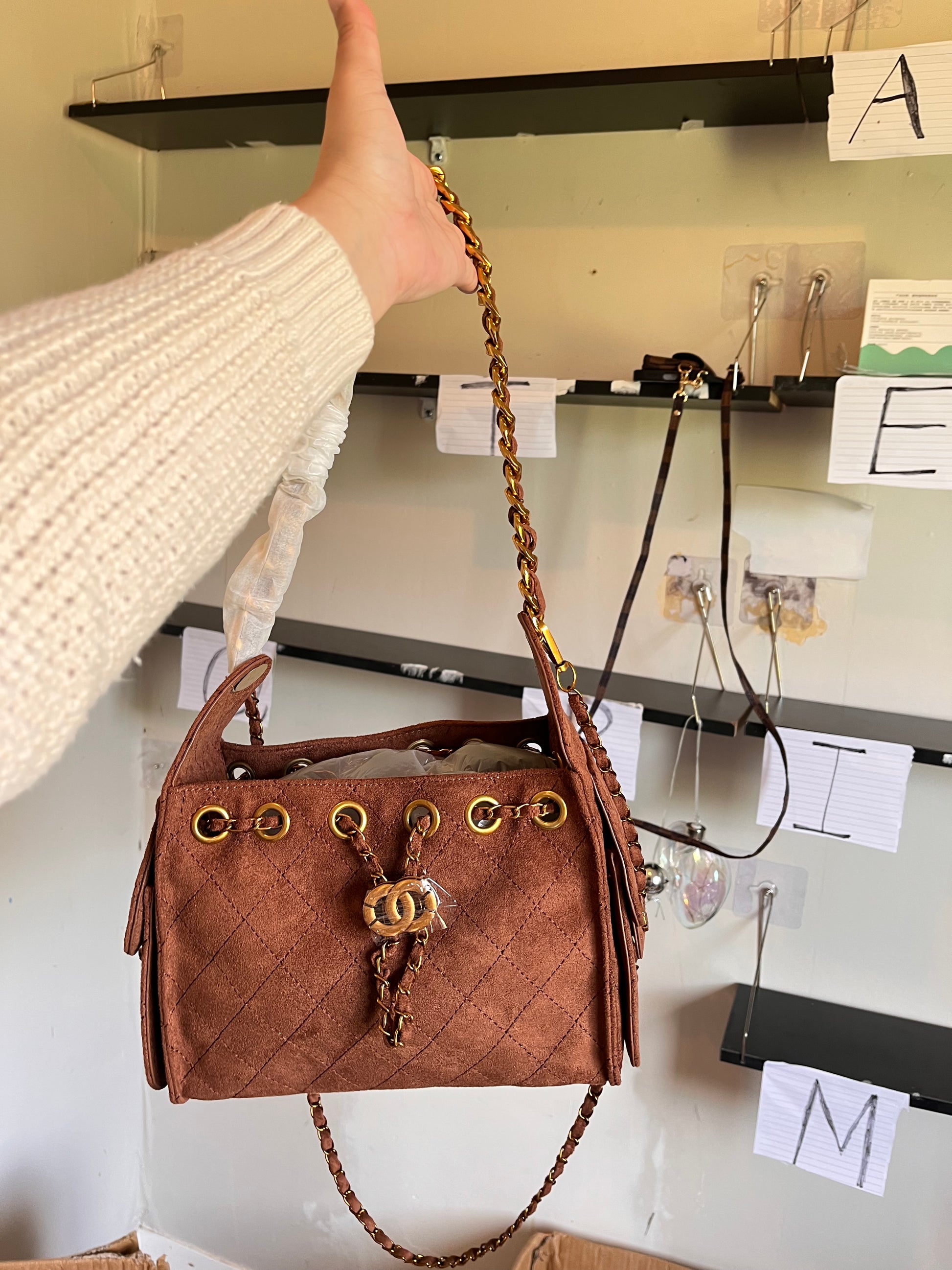 C brand shoulder bag