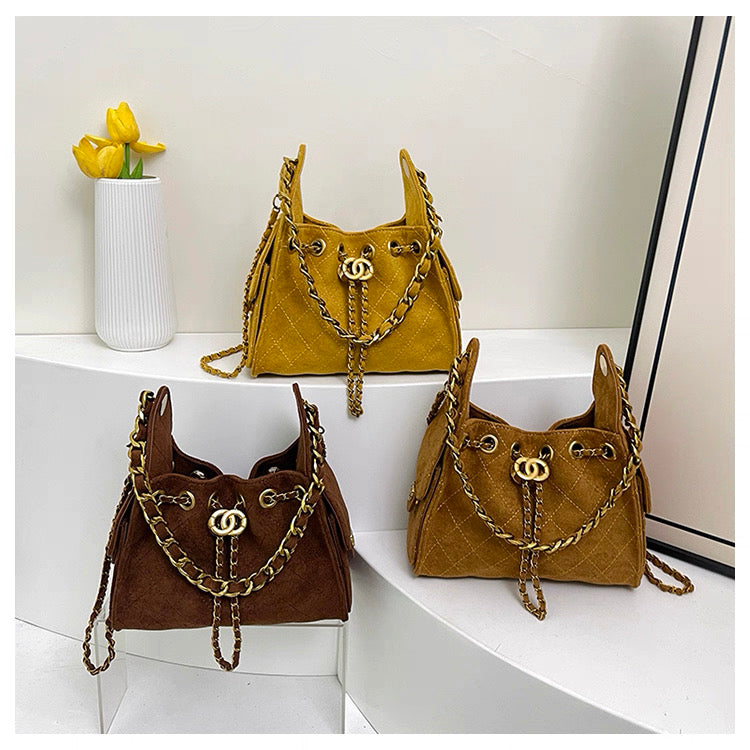 C brand shoulder bag