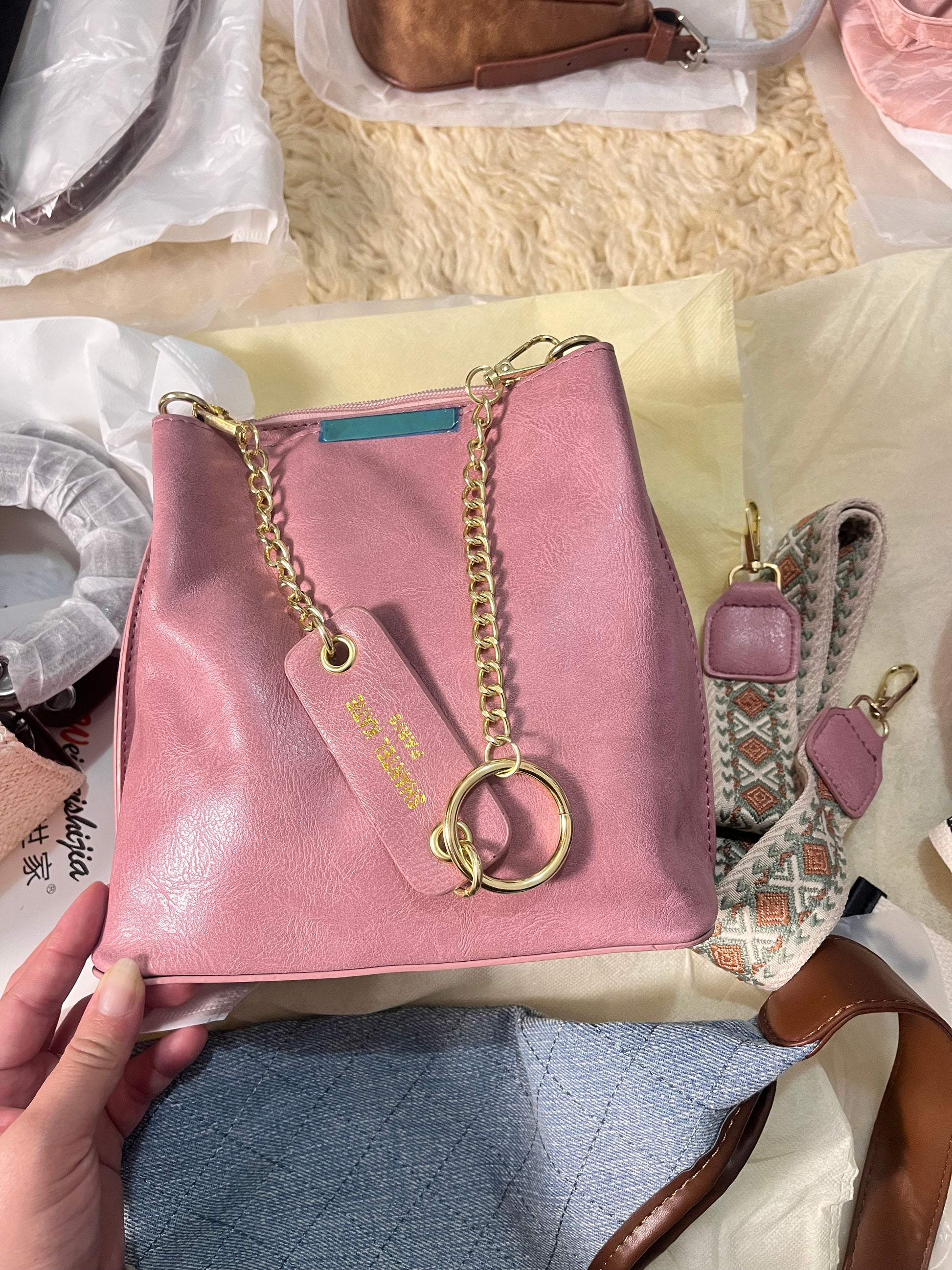 Internet Celebrity High-End 2025 Bucket Bag Foreign Style Wide Crossbody Bag