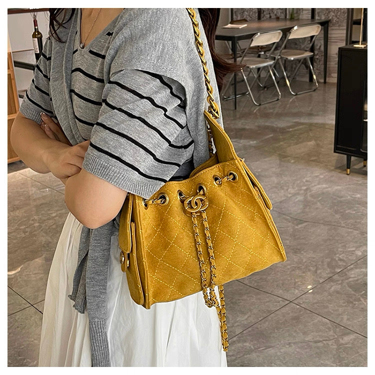 C brand shoulder bag