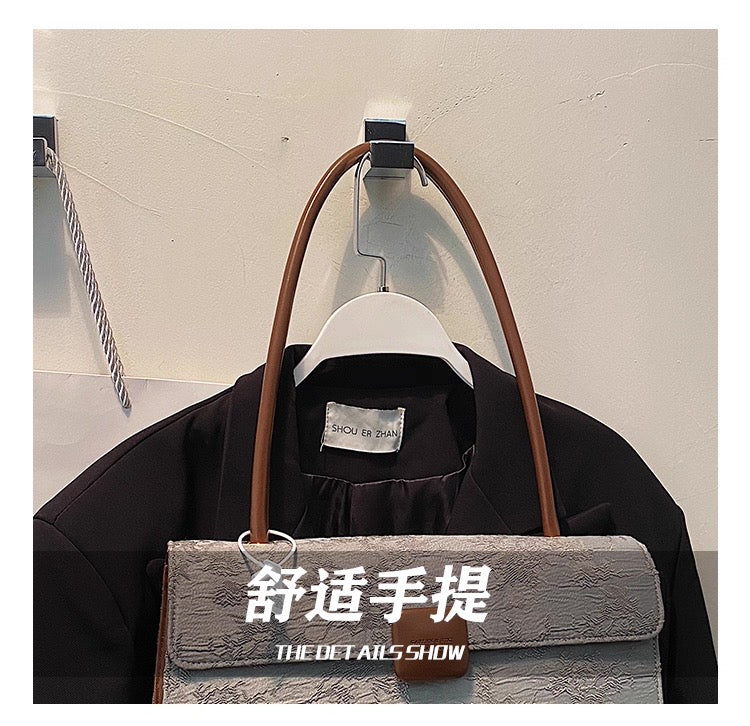 French Niche Bag for 2025 Hot Style Super Hot ,New High-End Satchel Small Square Bag Hot Style Armpit Baguette Bag