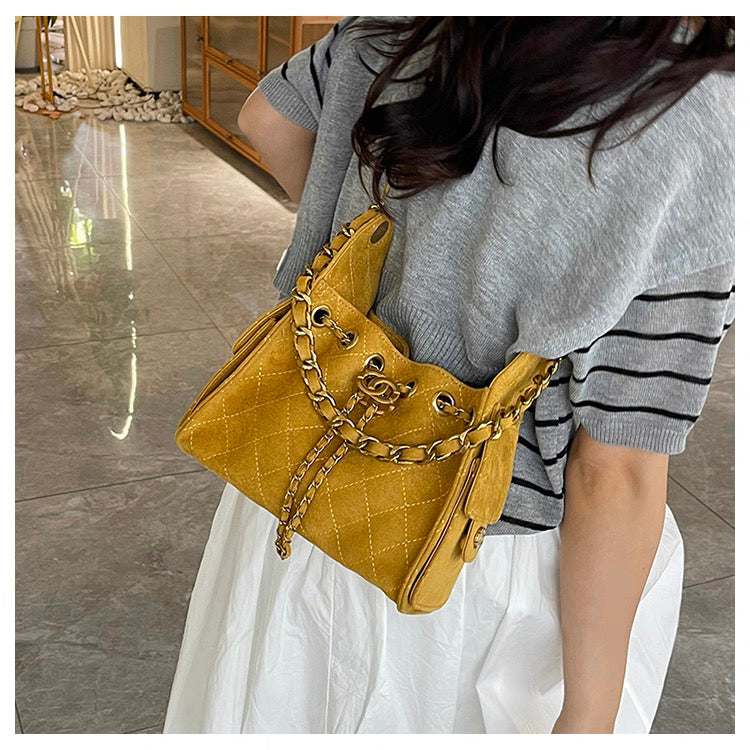 C brand shoulder bag