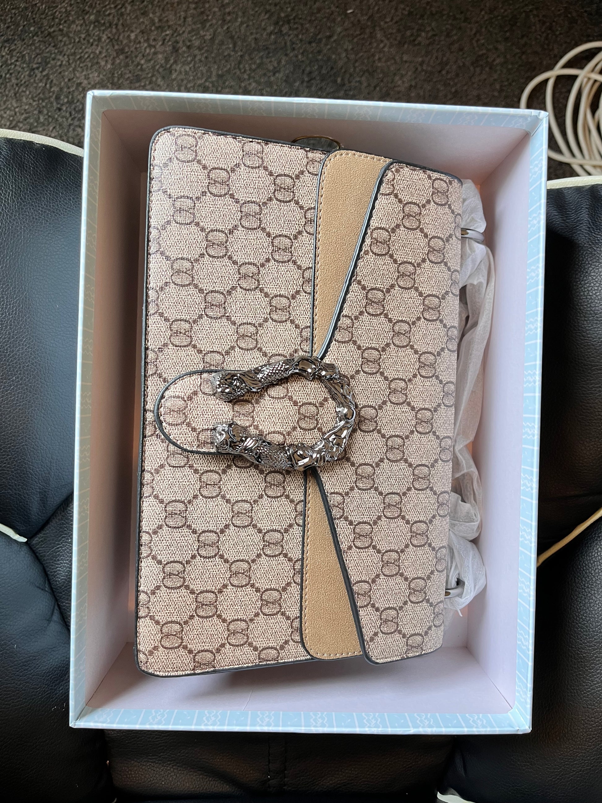 Gucci Dionysus hard type leather shoulder and crossbody bag w/gift box