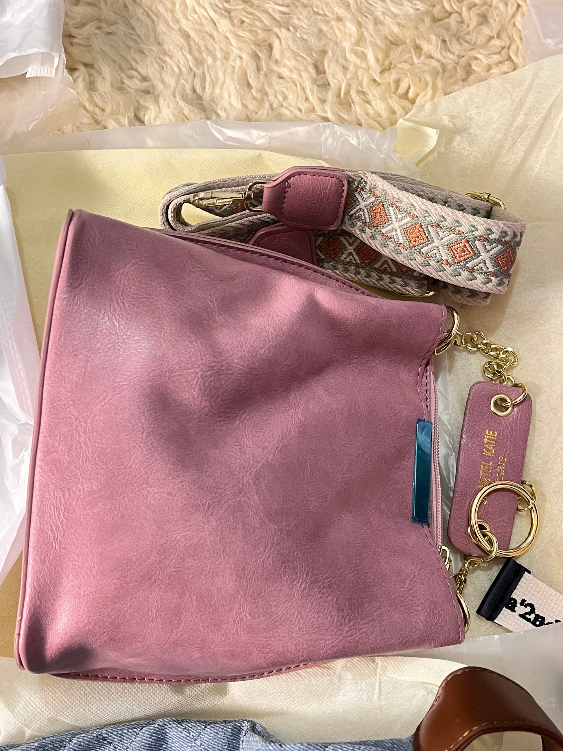 Internet Celebrity High-End 2025 Bucket Bag Foreign Style Wide Crossbody Bag