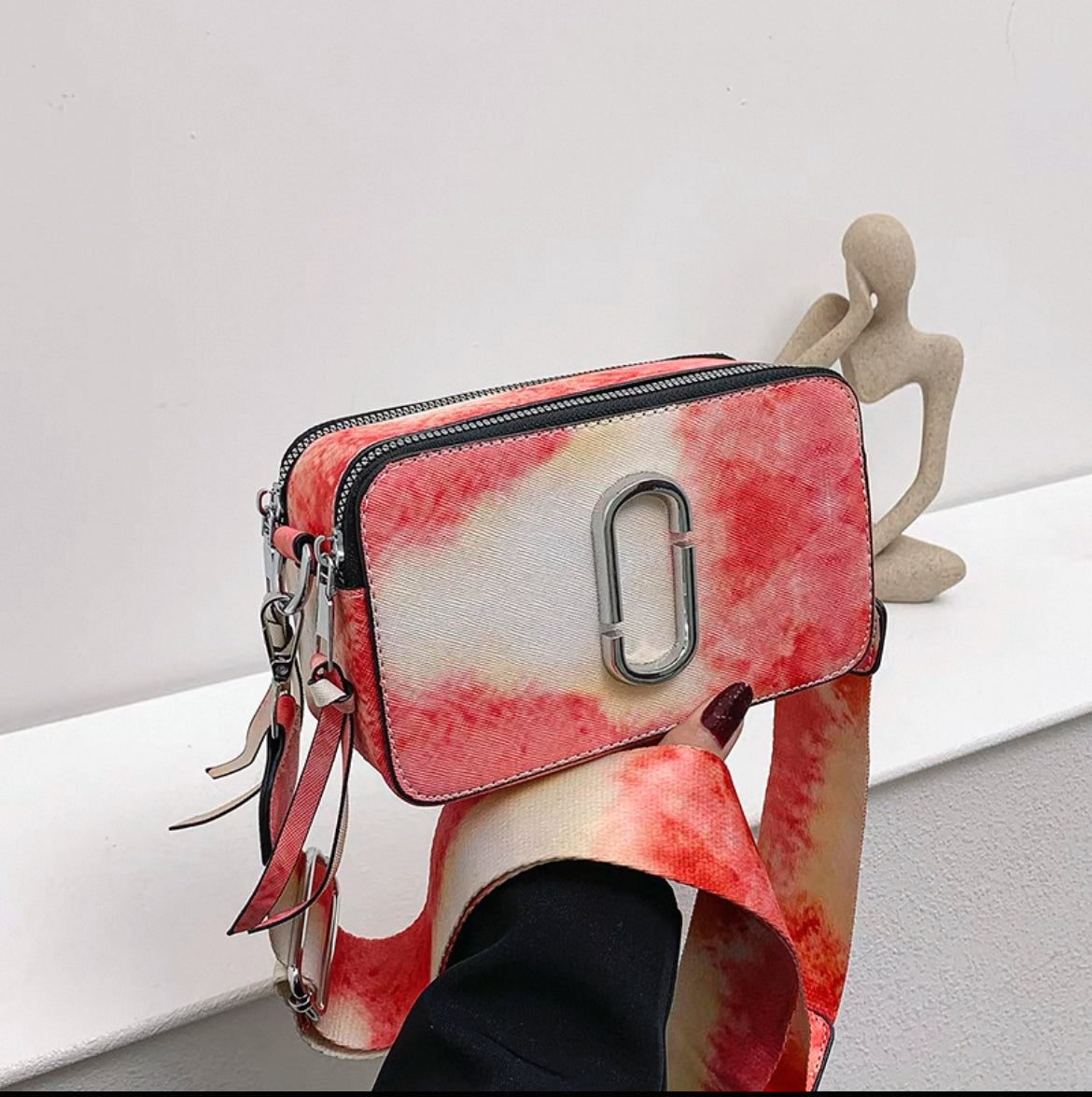 Marc Jacob  Trendy Super Stylish One-Shoulder Cross-Body Small Square Multi-Color Square Bag