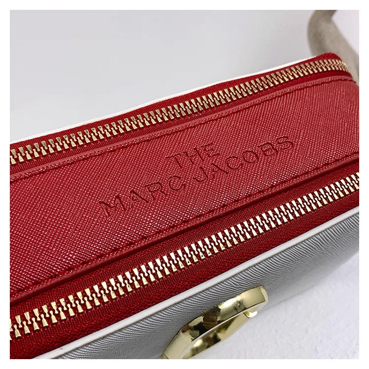UNISEX Marc Jacob  Trendy Super Stylish One-Shoulder Cross-Body with coin purse Square type