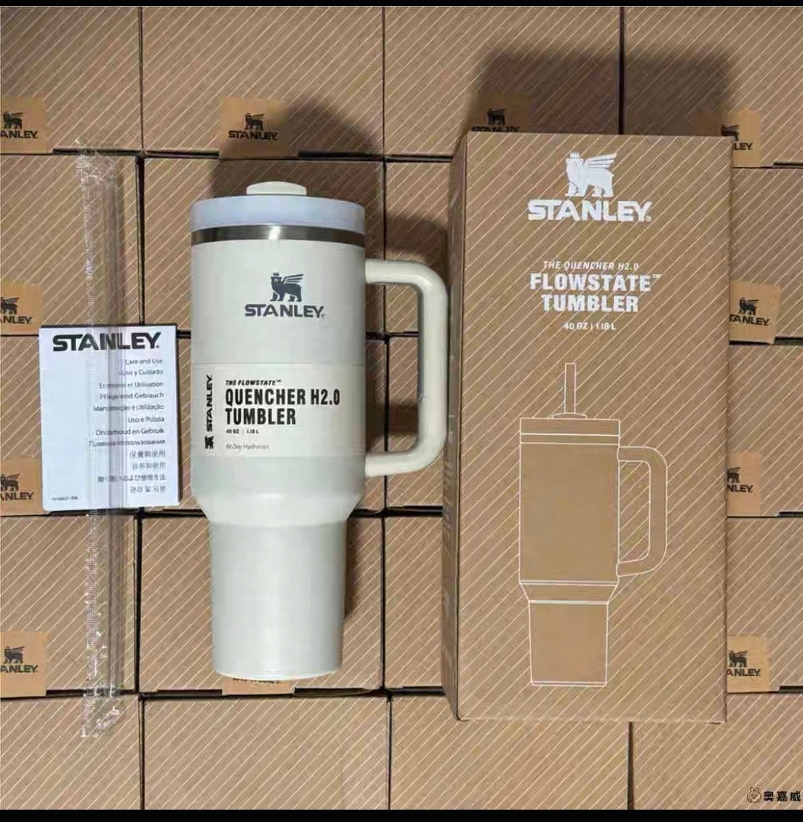 Stanley thumbler Cup with straw 1.18L